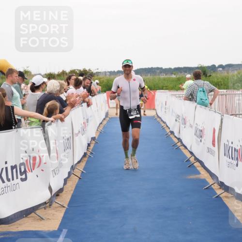 22.06.2025 - Viking Triathlon MichiJ http://msf.ph/oto/8131286 22.06.2025 15:37:02 Ziel 450, 480, 659 meine-sportfotos.de