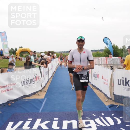 22.06.2025 - Viking Triathlon MichiJ http://msf.ph/oto/8131302 22.06.2025 15:37:04 Ziel 450, 480, 659 meine-sportfotos.de