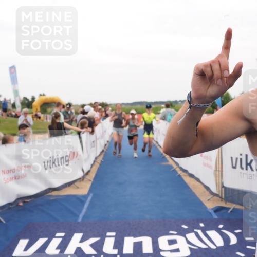 22.06.2025 - Viking Triathlon MichiJ http://msf.ph/oto/8131319 22.06.2025 15:37:06 Ziel 450, 480, 659 meine-sportfotos.de