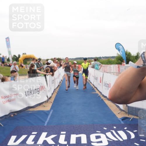 22.06.2025 - Viking Triathlon MichiJ http://msf.ph/oto/8131320 22.06.2025 15:37:06 Ziel 450, 480, 659 meine-sportfotos.de