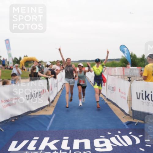 22.06.2025 - Viking Triathlon MichiJ http://msf.ph/oto/8131326 22.06.2025 15:37:07 Ziel 450, 480, 659 meine-sportfotos.de