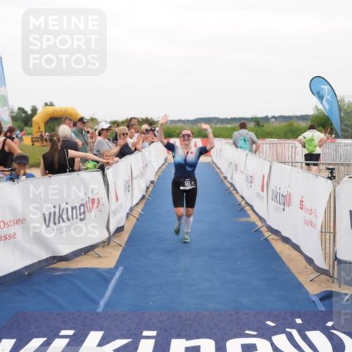 22.06.2025 - Viking Triathlon MichiJ http://msf.ph/oto/8131361 22.06.2025 15:37:38 Ziel 551 meine-sportfotos.de