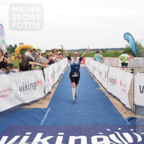22.06.2025 - Viking Triathlon MichiJ http://msf.ph/oto/8131362 22.06.2025 15:37:38 Ziel 551 meine-sportfotos.de