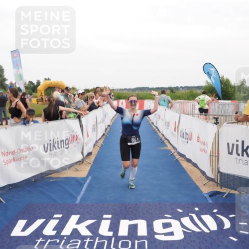 22.06.2025 - Viking Triathlon MichiJ http://msf.ph/oto/8131366 22.06.2025 15:37:39 Ziel 551 meine-sportfotos.de