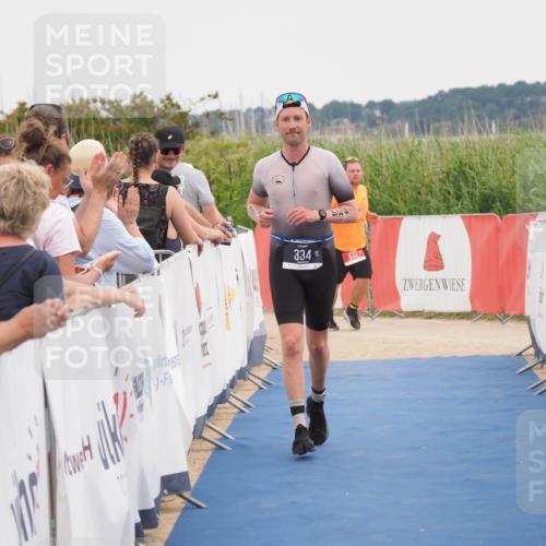 22.06.2025 - Viking Triathlon MichiJ http://msf.ph/oto/8131378 22.06.2025 15:38:17 Ziel 334 meine-sportfotos.de