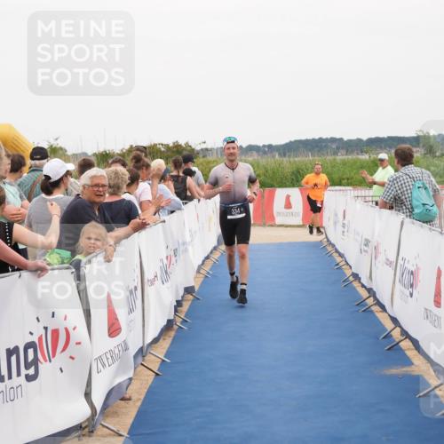 22.06.2025 - Viking Triathlon MichiJ http://msf.ph/oto/8131387 22.06.2025 15:38:18 Ziel 334 meine-sportfotos.de