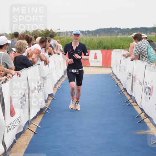 22.06.2025 - Viking Triathlon MichiJ http://msf.ph/oto/8131465 22.06.2025 15:38:56 Ziel 194 meine-sportfotos.de
