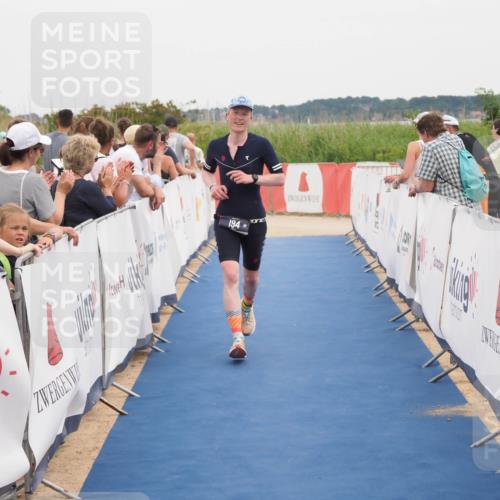 22.06.2025 - Viking Triathlon MichiJ http://msf.ph/oto/8131466 22.06.2025 15:38:56 Ziel 194 meine-sportfotos.de