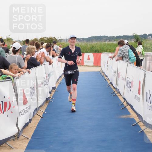 22.06.2025 - Viking Triathlon MichiJ http://msf.ph/oto/8131469 22.06.2025 15:38:56 Ziel 194 meine-sportfotos.de