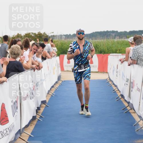 22.06.2025 - Viking Triathlon MichiJ http://msf.ph/oto/8131500 22.06.2025 15:39:07 Ziel 70 meine-sportfotos.de