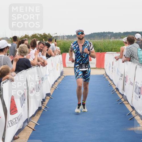22.06.2025 - Viking Triathlon MichiJ http://msf.ph/oto/8131503 22.06.2025 15:39:07 Ziel 70 meine-sportfotos.de
