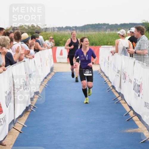 22.06.2025 - Viking Triathlon MichiJ http://msf.ph/oto/8131534 22.06.2025 15:39:25 Ziel 243, 475 meine-sportfotos.de
