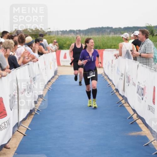 22.06.2025 - Viking Triathlon MichiJ http://msf.ph/oto/8131535 22.06.2025 15:39:25 Ziel 243, 475 meine-sportfotos.de