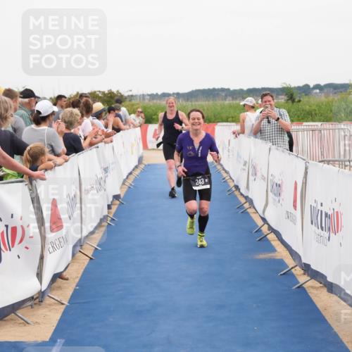 22.06.2025 - Viking Triathlon MichiJ http://msf.ph/oto/8131543 22.06.2025 15:39:26 Ziel 243, 475 meine-sportfotos.de