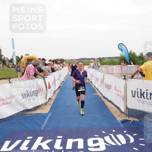 22.06.2025 - Viking Triathlon MichiJ http://msf.ph/oto/8131554 22.06.2025 15:39:27 Ziel 243, 475 meine-sportfotos.de