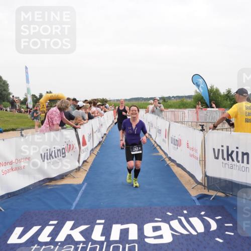 22.06.2025 - Viking Triathlon MichiJ http://msf.ph/oto/8131555 22.06.2025 15:39:28 Ziel 243, 475 meine-sportfotos.de