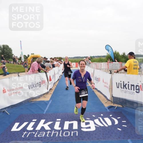 22.06.2025 - Viking Triathlon MichiJ http://msf.ph/oto/8131561 22.06.2025 15:39:28 Ziel 243, 475 meine-sportfotos.de