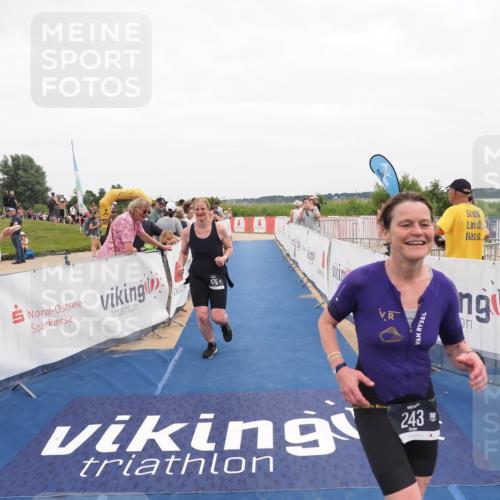 22.06.2025 - Viking Triathlon MichiJ http://msf.ph/oto/8131568 22.06.2025 15:39:29 Ziel 243, 475 meine-sportfotos.de