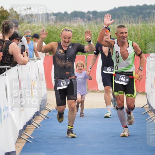 22.06.2025 - Viking Triathlon MichiJ http://msf.ph/oto/8131570 22.06.2025 15:39:56 Ziel 170, 180, 248 meine-sportfotos.de