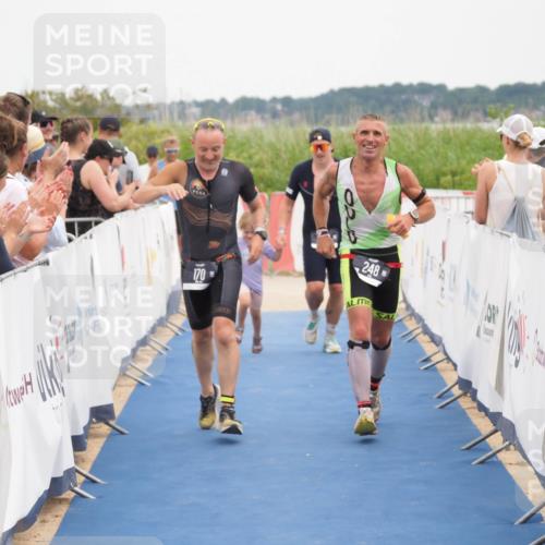 22.06.2025 - Viking Triathlon MichiJ http://msf.ph/oto/8131580 22.06.2025 15:39:57 Ziel 170, 180, 248 meine-sportfotos.de