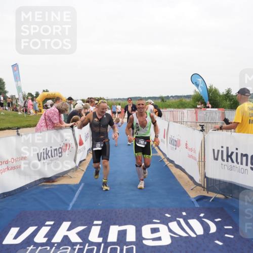 22.06.2025 - Viking Triathlon MichiJ http://msf.ph/oto/8131605 22.06.2025 15:40:00 Ziel 170, 180, 248 meine-sportfotos.de