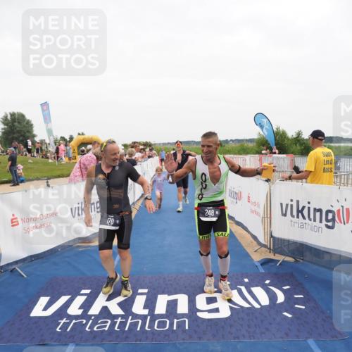 22.06.2025 - Viking Triathlon MichiJ http://msf.ph/oto/8131612 22.06.2025 15:40:01 Ziel 170, 180, 248 meine-sportfotos.de