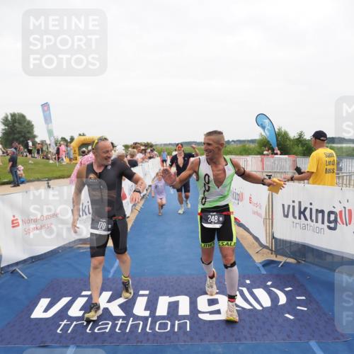 22.06.2025 - Viking Triathlon MichiJ http://msf.ph/oto/8131613 22.06.2025 15:40:01 Ziel 170, 180, 248 meine-sportfotos.de