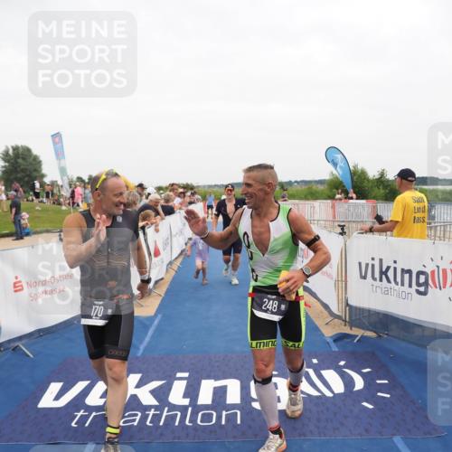 22.06.2025 - Viking Triathlon MichiJ http://msf.ph/oto/8131616 22.06.2025 15:40:02 Ziel 170, 180, 248 meine-sportfotos.de