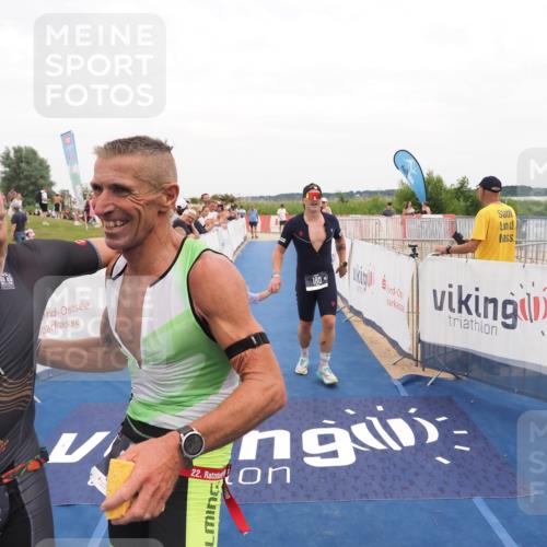 22.06.2025 - Viking Triathlon MichiJ http://msf.ph/oto/8131623 22.06.2025 15:40:03 Ziel 170, 180, 248 meine-sportfotos.de