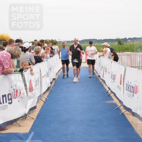 22.06.2025 - Viking Triathlon MichiJ http://msf.ph/oto/8131645 22.06.2025 15:40:15 Ziel 532, 644 meine-sportfotos.de