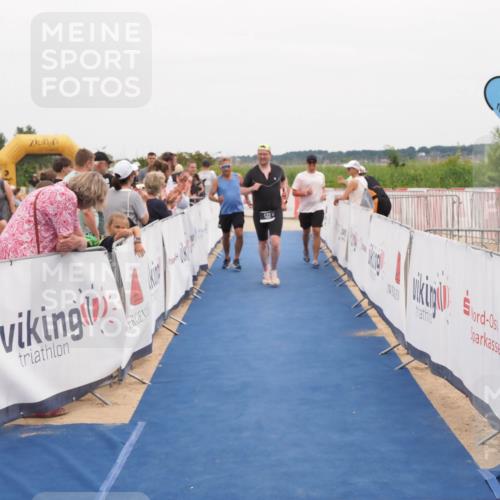 22.06.2025 - Viking Triathlon MichiJ http://msf.ph/oto/8131648 22.06.2025 15:40:16 Ziel 532, 644 meine-sportfotos.de