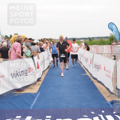 22.06.2025 - Viking Triathlon MichiJ http://msf.ph/oto/8131658 22.06.2025 15:40:17 Ziel 532, 644 meine-sportfotos.de