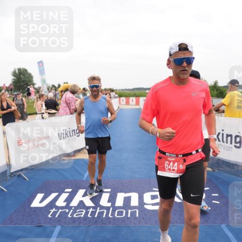 22.06.2025 - Viking Triathlon MichiJ http://msf.ph/oto/8131684 22.06.2025 15:40:20 Ziel 532, 644 meine-sportfotos.de