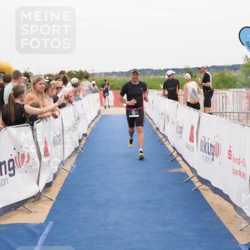 22.06.2025 - Viking Triathlon MichiJ http://msf.ph/oto/8131691 22.06.2025 15:40:43 Ziel 159, 437 meine-sportfotos.de