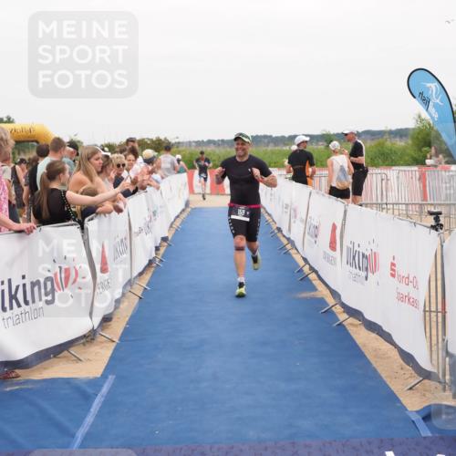 22.06.2025 - Viking Triathlon MichiJ http://msf.ph/oto/8131694 22.06.2025 15:40:43 Ziel 159, 437 meine-sportfotos.de