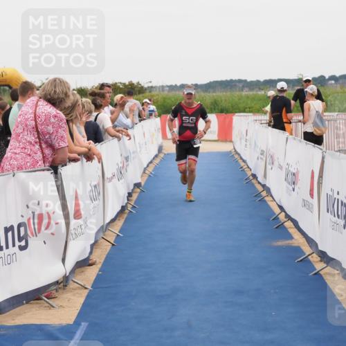 22.06.2025 - Viking Triathlon MichiJ http://msf.ph/oto/8131742 22.06.2025 15:41:20 Ziel 208 meine-sportfotos.de