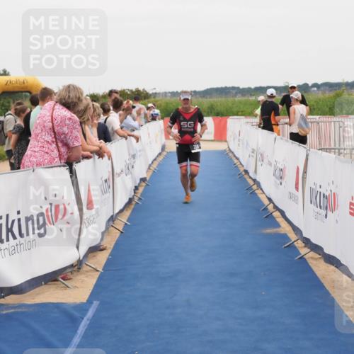 22.06.2025 - Viking Triathlon MichiJ http://msf.ph/oto/8131745 22.06.2025 15:41:20 Ziel 208 meine-sportfotos.de