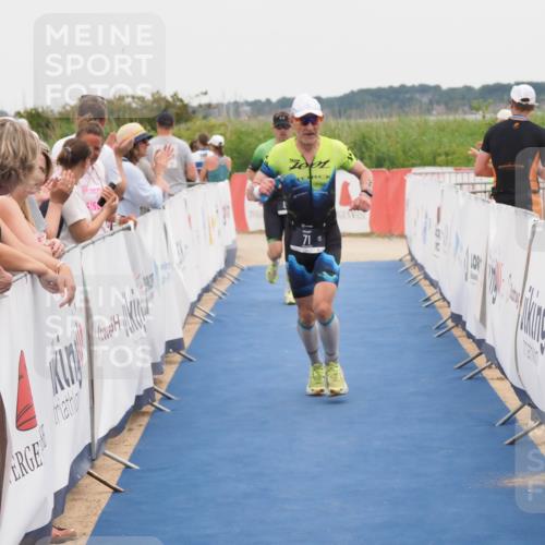 22.06.2025 - Viking Triathlon MichiJ http://msf.ph/oto/8131773 22.06.2025 15:41:29 Ziel 71, 505 meine-sportfotos.de