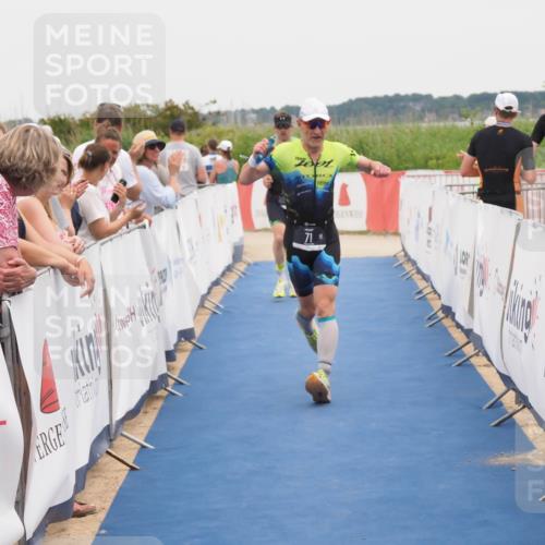 22.06.2025 - Viking Triathlon MichiJ http://msf.ph/oto/8131774 22.06.2025 15:41:30 Ziel 71, 505 meine-sportfotos.de