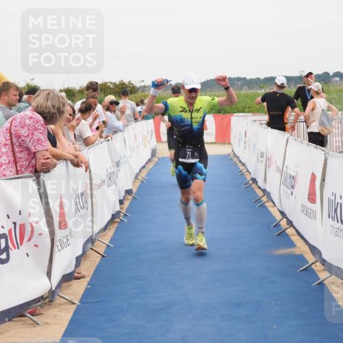 22.06.2025 - Viking Triathlon MichiJ http://msf.ph/oto/8131779 22.06.2025 15:41:30 Ziel 71, 505 meine-sportfotos.de