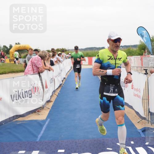 22.06.2025 - Viking Triathlon MichiJ http://msf.ph/oto/8131792 22.06.2025 15:41:32 Ziel 71, 505 meine-sportfotos.de