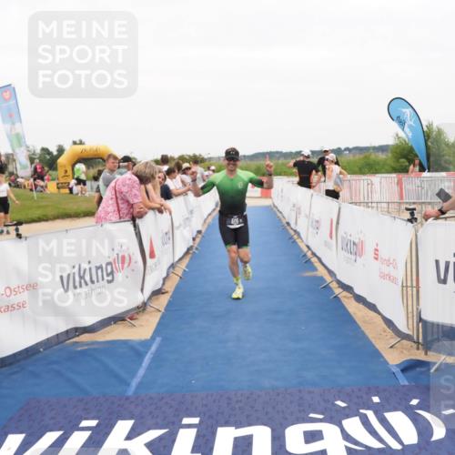 22.06.2025 - Viking Triathlon MichiJ http://msf.ph/oto/8131799 22.06.2025 15:41:33 Ziel 71, 505 meine-sportfotos.de