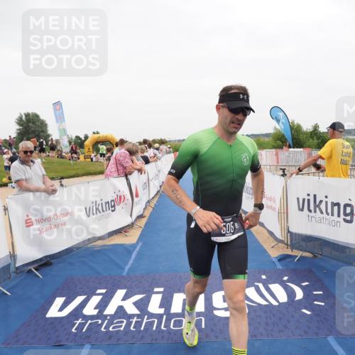 22.06.2025 - Viking Triathlon MichiJ http://msf.ph/oto/8131813 22.06.2025 15:41:34 Ziel 71, 505 meine-sportfotos.de