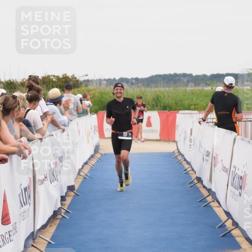 22.06.2025 - Viking Triathlon MichiJ http://msf.ph/oto/8131823 22.06.2025 15:41:44 Ziel 93 meine-sportfotos.de