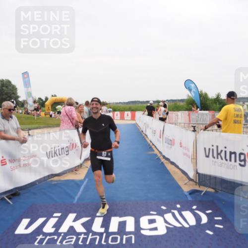 22.06.2025 - Viking Triathlon MichiJ http://msf.ph/oto/8131848 22.06.2025 15:41:47 Ziel 93 meine-sportfotos.de