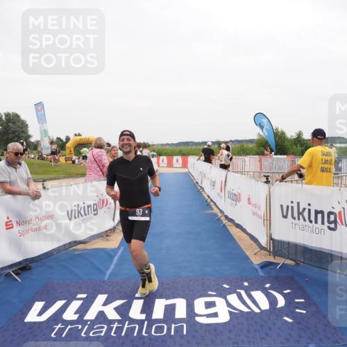 22.06.2025 - Viking Triathlon MichiJ http://msf.ph/oto/8131849 22.06.2025 15:41:47 Ziel 93 meine-sportfotos.de