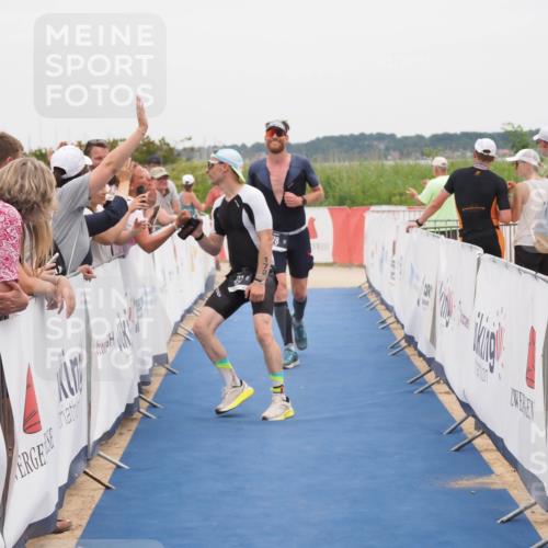 22.06.2025 - Viking Triathlon MichiJ http://msf.ph/oto/8131872 22.06.2025 15:42:14 Ziel 78, 172, 182 meine-sportfotos.de
