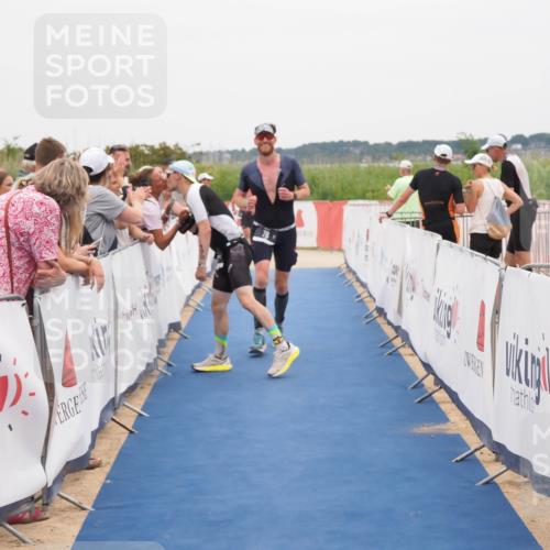 22.06.2025 - Viking Triathlon MichiJ http://msf.ph/oto/8131877 22.06.2025 15:42:15 Ziel 78, 172, 182 meine-sportfotos.de