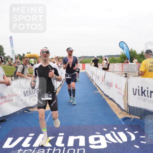 22.06.2025 - Viking Triathlon MichiJ http://msf.ph/oto/8131899 22.06.2025 15:42:17 Ziel 64, 78, 172, 182 meine-sportfotos.de