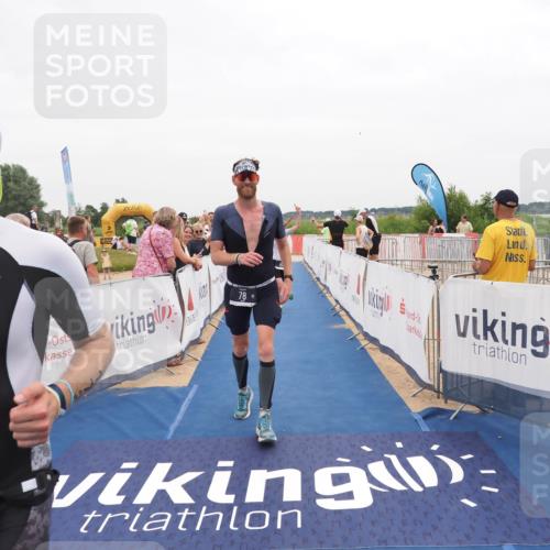 22.06.2025 - Viking Triathlon MichiJ http://msf.ph/oto/8131906 22.06.2025 15:42:18 Ziel 64, 78, 172, 182 meine-sportfotos.de